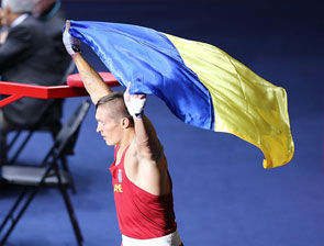 Александр Усик признан лучшим боксером 2012 года