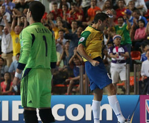ЧМ-2012. 1/2 финала. Бразилия – Колумбия – 3:1 + ВИДЕО