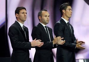 Месси, Иньеста и Роналду – финалисты Золотого мяча-2012