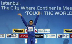 Дарья Зевина - чемпионка мира по плаванию на 200 м на спине!