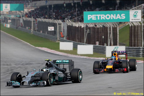 Алан МАКНИШ: «Преимущество Mercedes не в мощности мотора»