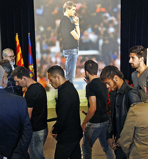 Футболисты Барселоны почтили память Вилановы