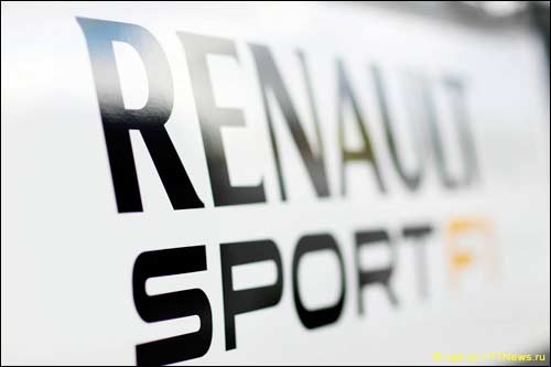 В Renault обеспокоены задержкой выплат