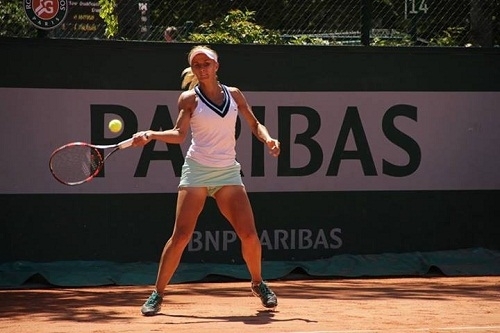Леся Цуренко вышла в четвертьфинал турнира в Марселе