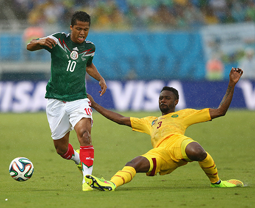 Мексика минимально обыгрывает Камерун