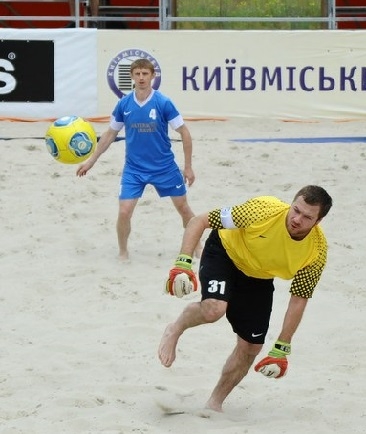 Стартовал третий тур Чемпионата Киева по пляжному футболу