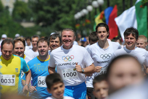 Олимпийский день в Киеве: на земле, на воде, в воздухе
