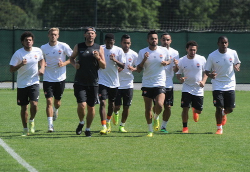 Шахтер в Гоинге: бразильский бег