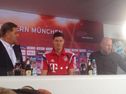 Бавария презентовала Роберта Левандовски
