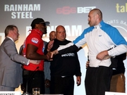 Фьюри и Чисора поспорили перед поединком на 10 тысяч фунтов