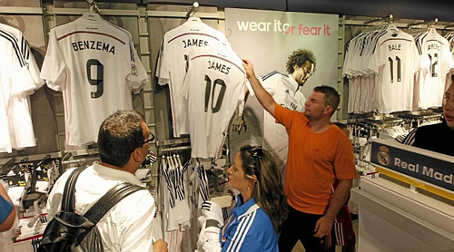 В первый день Реал продал футболок Родригеса на 2,5 млн