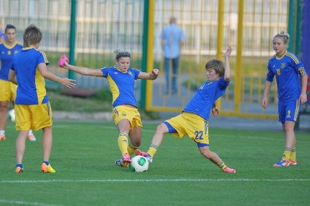 Женская сборная Украины провела открытую тренировку