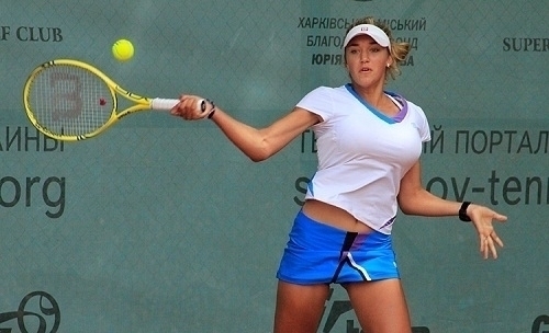 Закарлюк вышла в 1/2 финала турнира в Шарм-эль-Шейхе