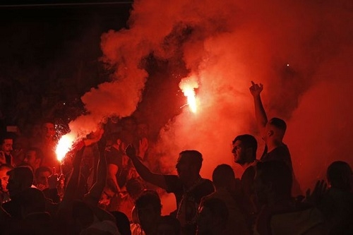 УЕФА оштрафует Галатасарай за поведение фанатов
