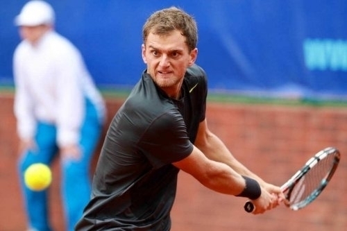 Александр Недовесов сыграет на турнире в Экентале