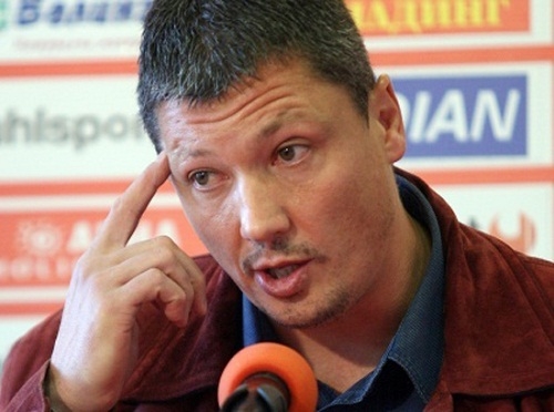 Любослав Пенев останется у руля сборной Болгарии