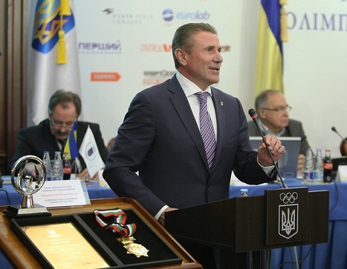 С. БУБКА: «2013-й год стал успешным для украинского спорта»