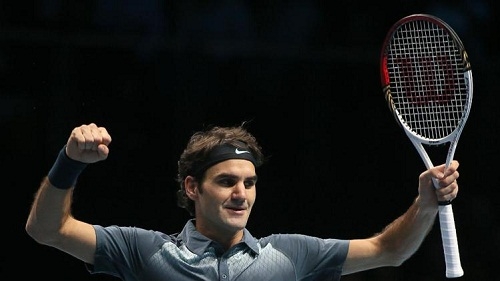 Роджер Федерер с трудом вышел в полуфинал Итогового турнира