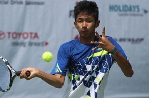 Теннисист из Индонезии умер во время матча