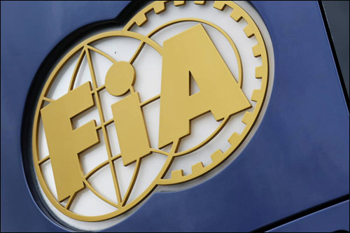 FIA опубликовала заявочный лист и подтвердила номера пилотов