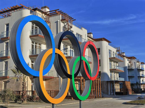 В Сочи открыли три олимпийские деревни