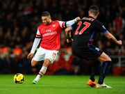 Арсенал уверенно справился с Кристал Пэлас и вышел в лидеры