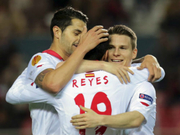 Валенсия уступила Райо Вальекано