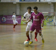 Видеофутзал: обзор матча Спортлидер+ – Ураган