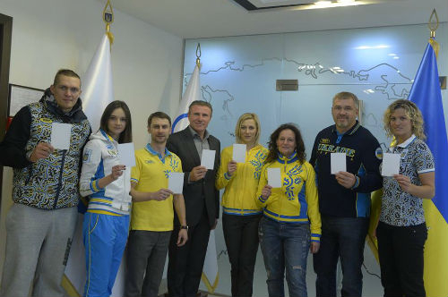 Украинские олимпийцы призвали к миру
