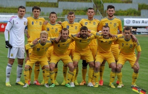 Украина сыграет с Россией в полуфинале чемпионата Европы