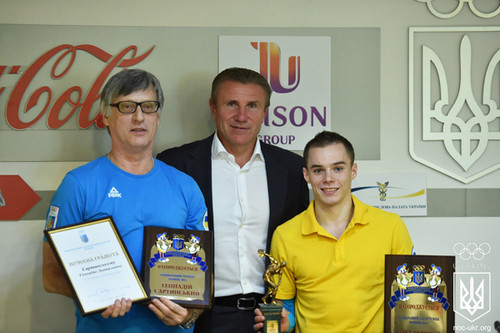 НОК наградил лучших спортсменов июля и Игр в Баку