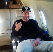 Бензема отправился в Лондон