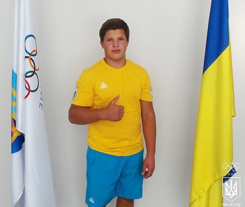Михаил Гаврилюк - знаменосец украинской Юношеской сборной