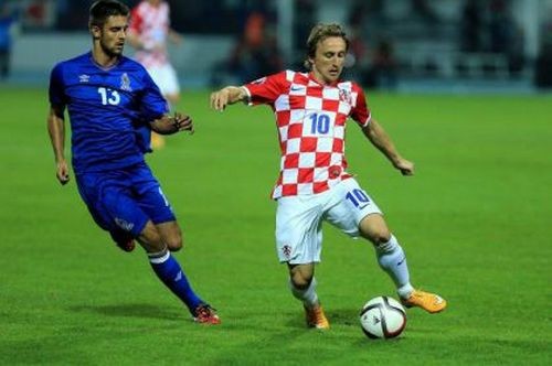 Хорватским фанам запретили посещать матчи отбора к Евро-2016