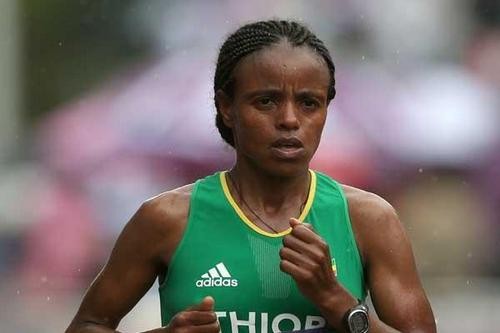 Маре Дибаба выиграла женский марафон в Пекине