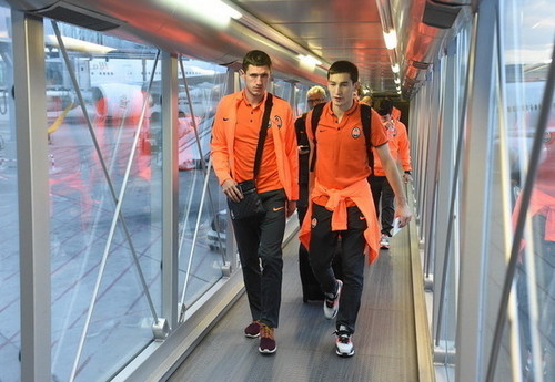 Обе команды Шахтера прибыли в Мадрид