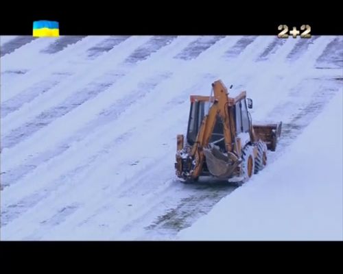 Матч Волынь - Ильичевец отложили из-за снега