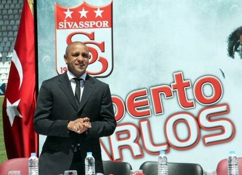 Роберто Карлос - лучший тренер Турции в 2014-м