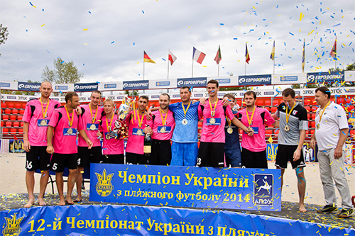 В Днепропетровске наградят чемпионов по пляжному футболу