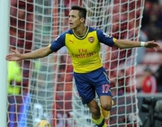 Яркий Стерлинг против Санчеса и ко