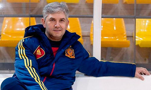 Главный тренер сборной Испании проведет коучинг в Киеве