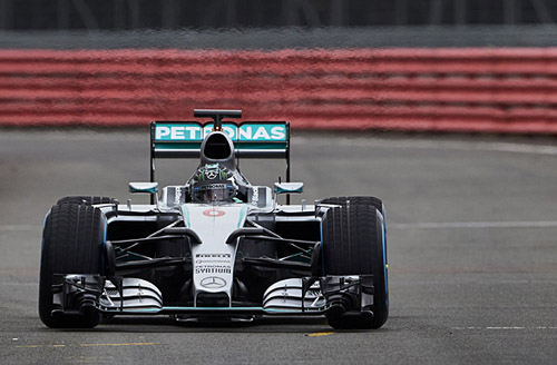 Mercedes опубликовал фотографии нового F1 W06 Hybrid
