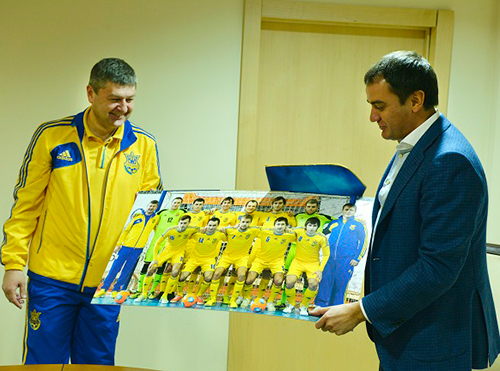Андрей Павелко поздравил футзальную сборную с выходом на ЧЕ