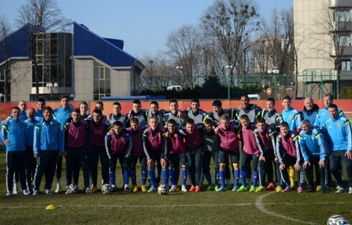 Молодежная сборная Украины провела открытую тренировку