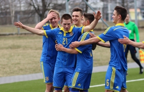 Сборная Украины U-18 разгромила Латвию