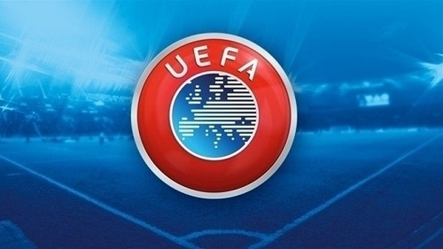 УЕФА разрешила переиграть матч из-за ошибки арбитра