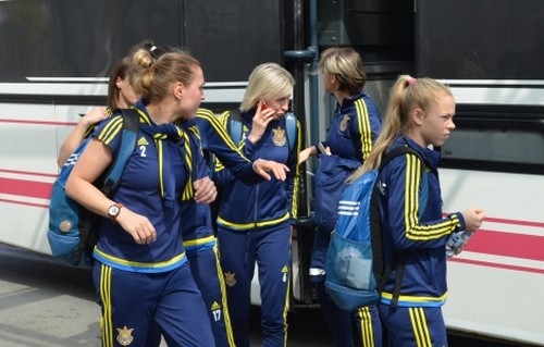 Женская сборная Украины отправилась во Францию