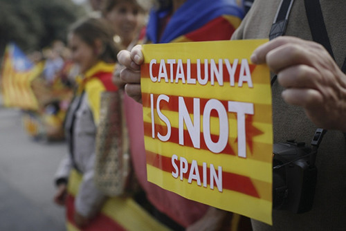 Барса не запретит фанам использовать цвета Каталонии