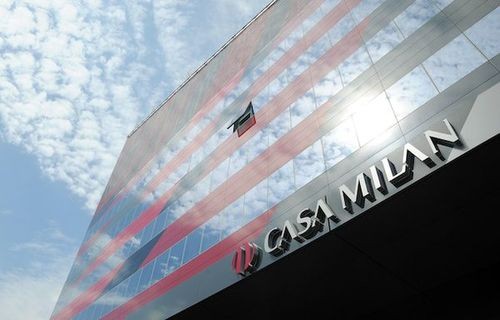 Китайский консорциум получил права на покупку акций Милана