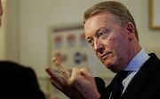Фрэнк УОРРЕН: «Поветкина нужно отстранить от бокса»